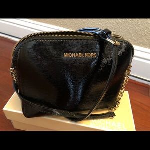 Michael Kors Cindy Cross Body